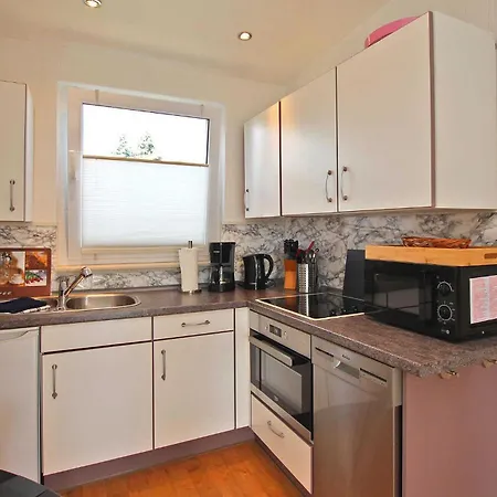 Ferienhaus Moenkebude