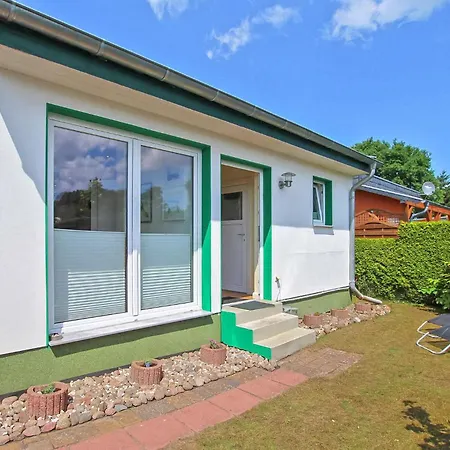 Holiday home Ferienhaus Moenkebude Monkebude