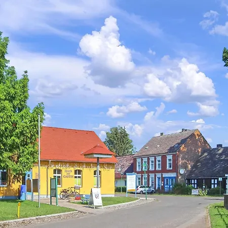 Ferienhaus Moenkebude Feriehus *